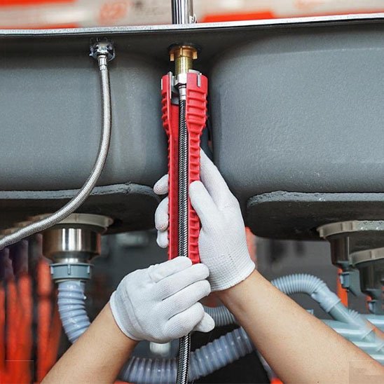 Clé universelle serre erou sous evier