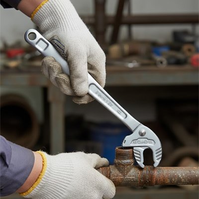 Clé à griffe ​avec manche long