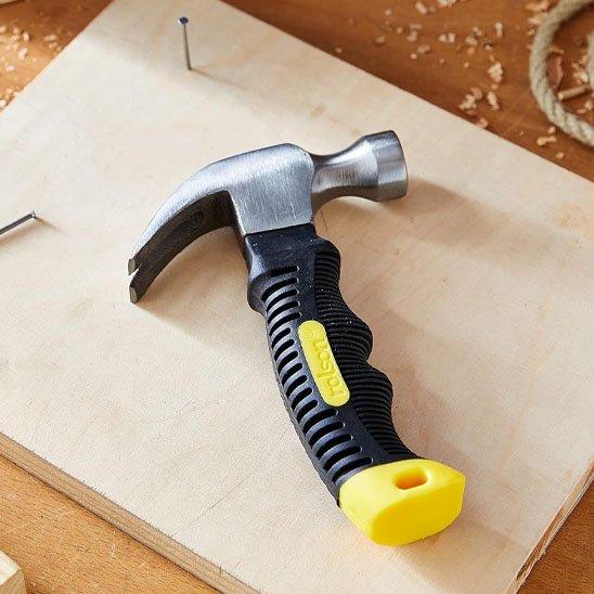 Marteaux professionnels avec manche  bicolore noir et jaune