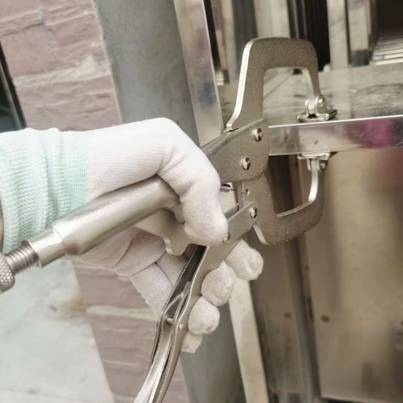 Pince étau inox, maintien précis pour soudure sur métal