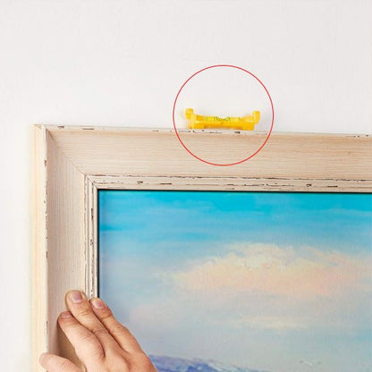  Niveau à bulle jaune pour accrocher un tableau bien droit